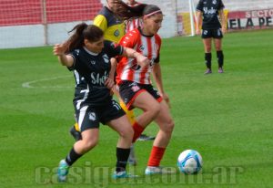 FOTO-1-FINAL-COSTA-JUVENTUD-FEMENIINO-FOTO1