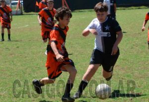 6ta-fecha-ranqueles-racing-extra-inferiores-2025-foto2