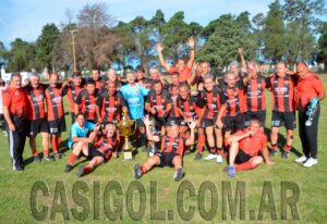 VETERANOS: SPORTIVO REALICÓ BICAMPEÓN EN GRADUADOS Y REY ABSOLUTO DEL 2025 costa-brava-sportivo-realicó-foto1