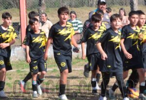 7MA-DXT-FERRO-DE-PICO-CUARTOS-REVANCHA-INFERIORES-2026-FOTO3